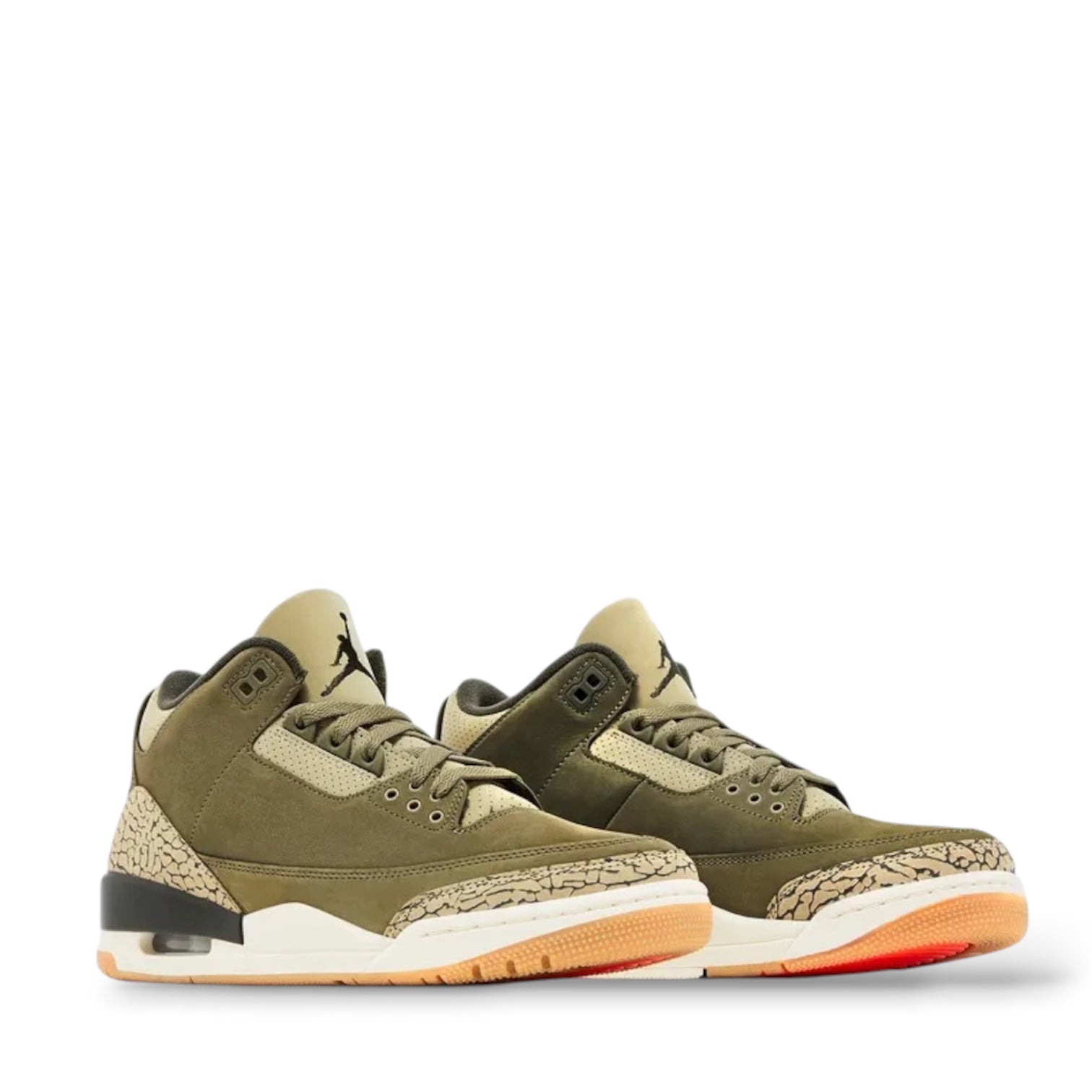 JORDAN 3 RETRO 'FAMILY AFFAIR'