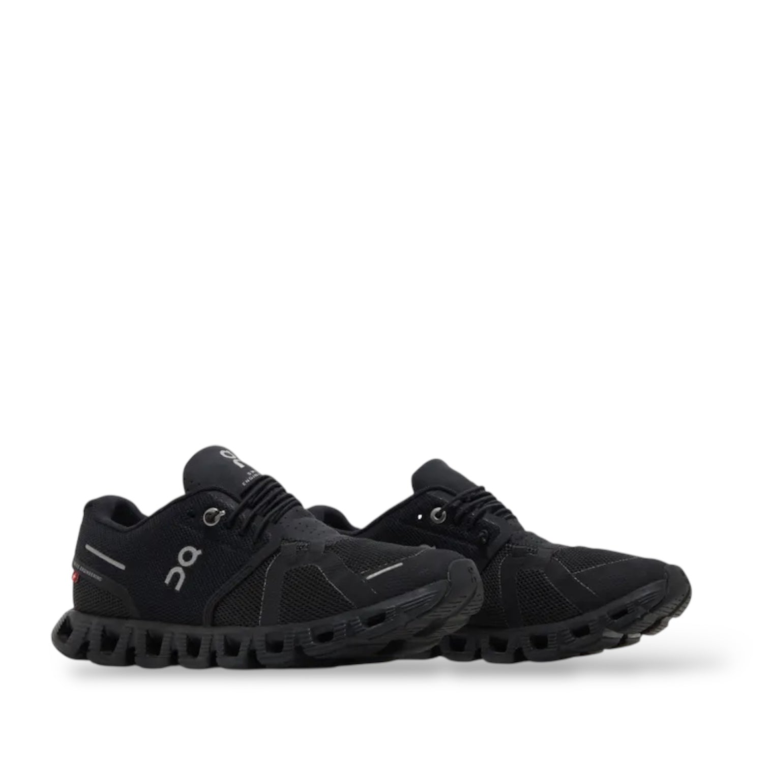 ON RUNNING CLOUD 'BLACK'