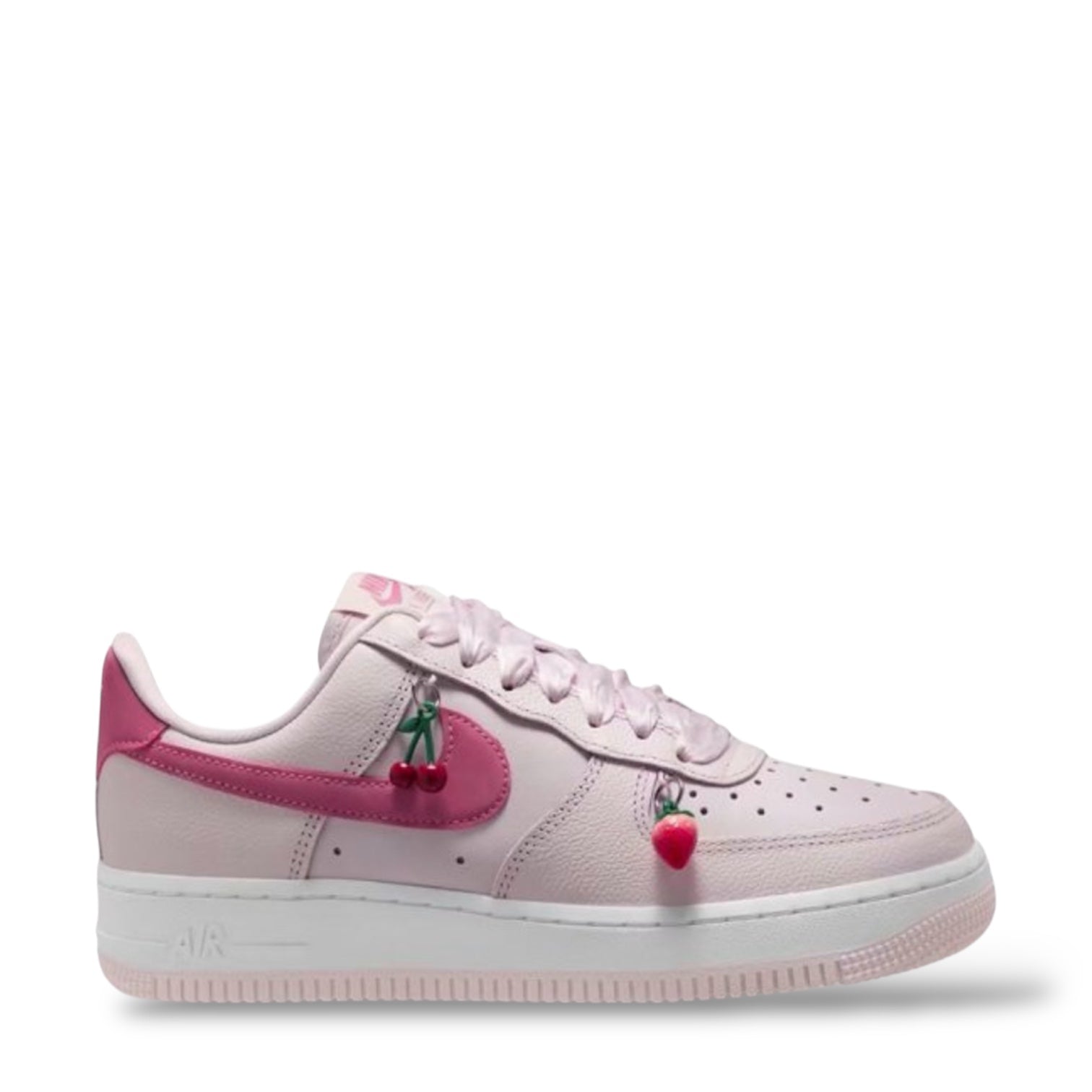 NIKE AIR FORCE 1 LOW 07 'VALENTINES DAY' (2026)