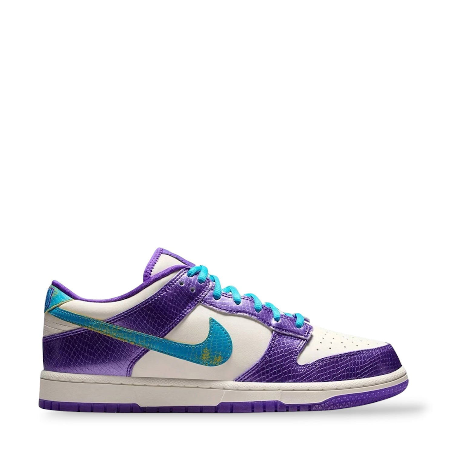 NIKE DUNK LOW 'KOBE BRYANT PROTRO'